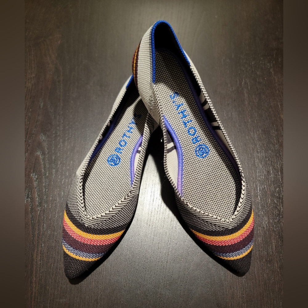 Rothy's Inverse Stripe Points - Size 8 - image 1